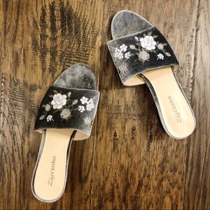 Zigi Soho | Gray Velvet Embroidered Sandals